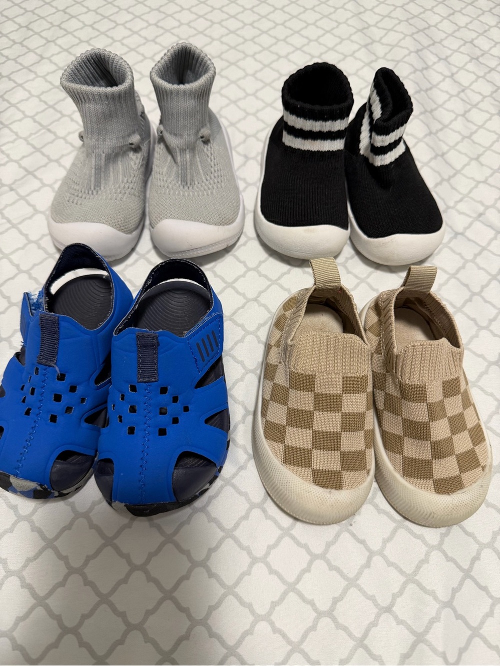 Boys Shoes Lot Size 5/6